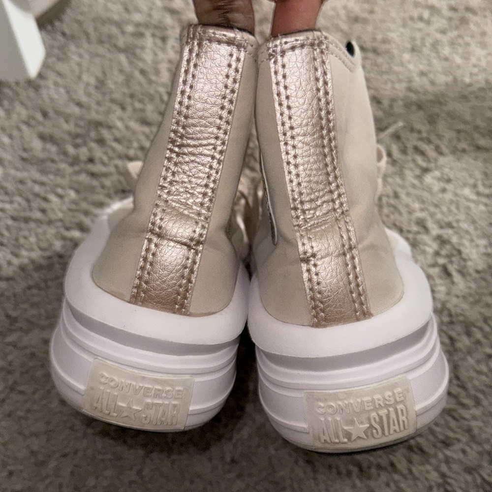 Platform Converse - image 3